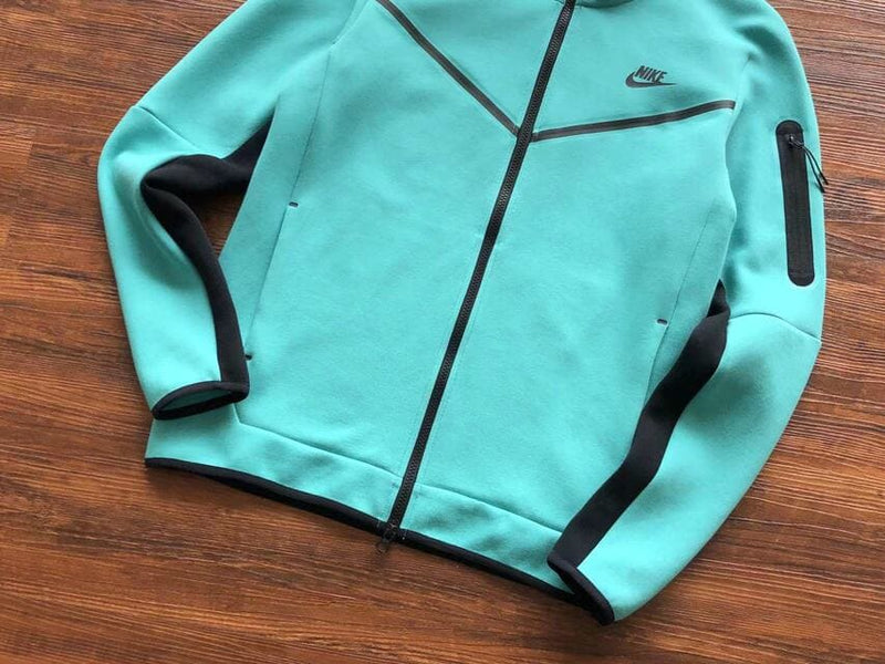 Conjunto Nike Tech Fleece Turquoise