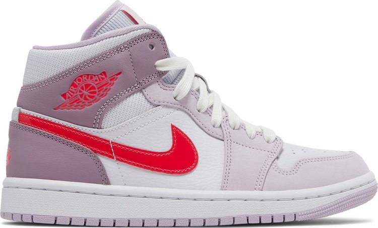 Nike Air Jordan 1 Mid 'Valentine's Day'