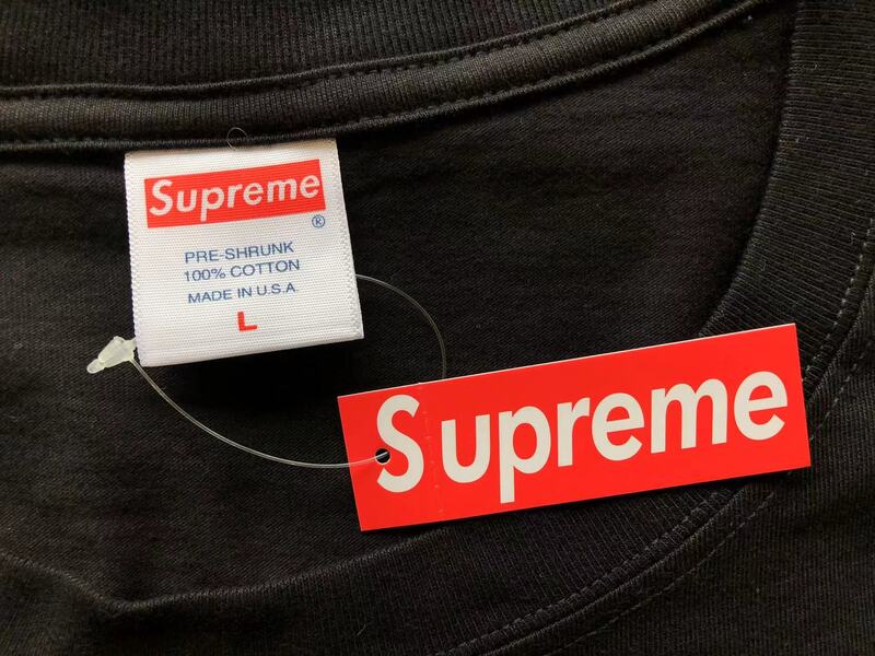 Camiseta Supreme All Over