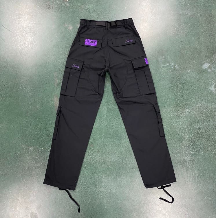 Calça Corteiz Guerillaz Cargo Black/Purple