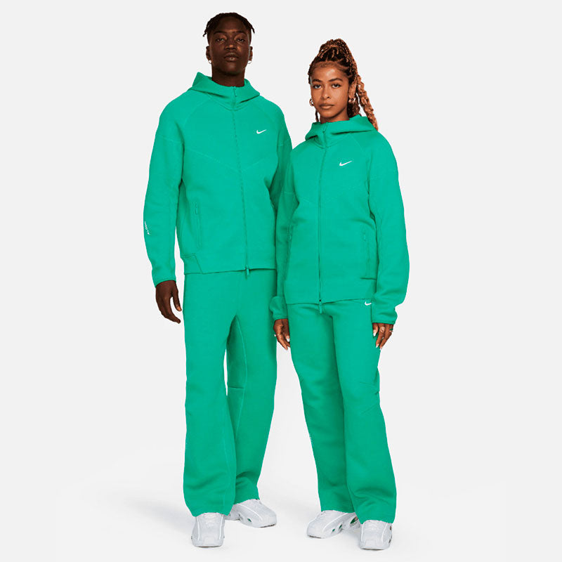 Conjunto Calça Nike x NOCTA Tech Fleece Stadium Green/Sail